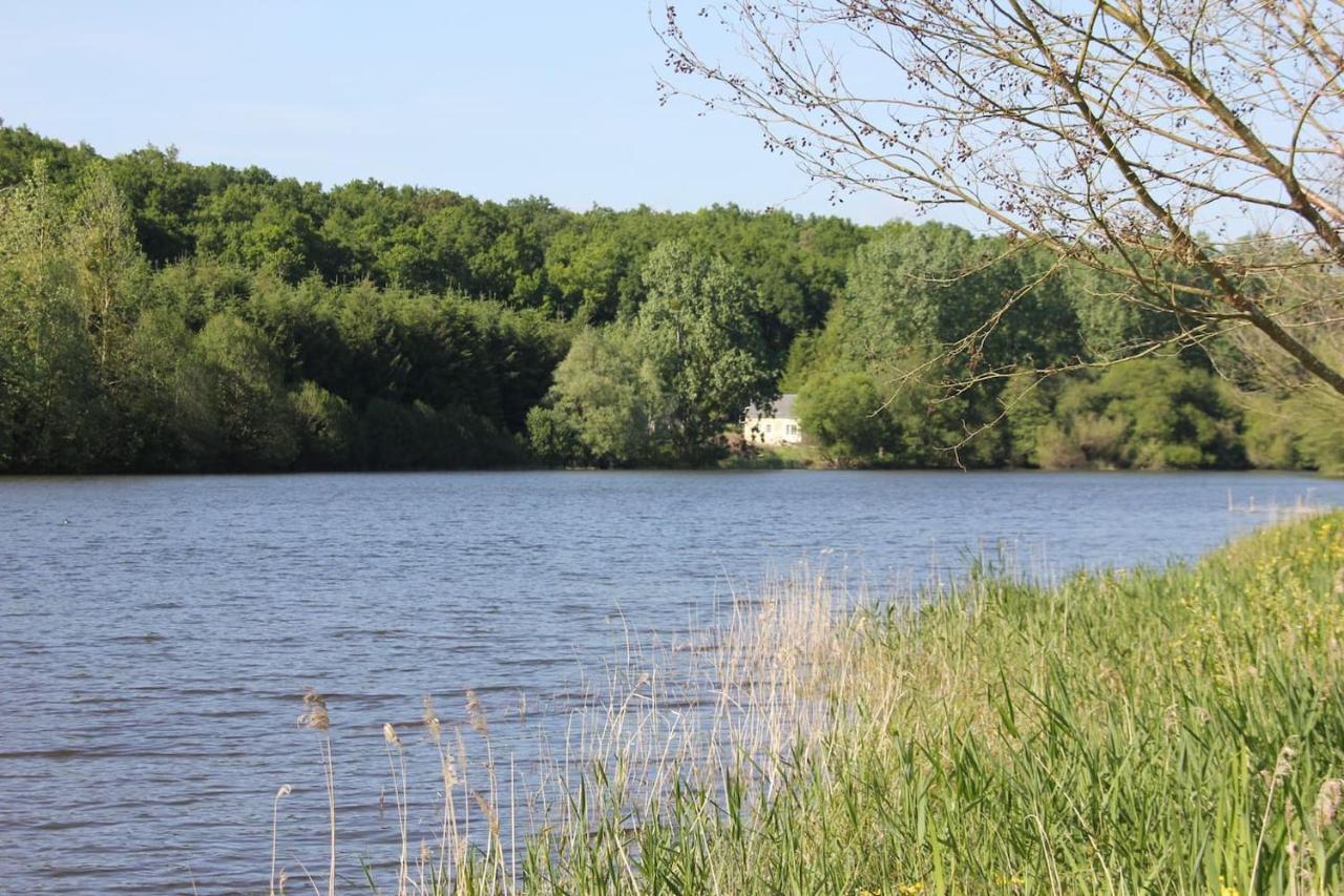 Вилла Country House - La Charbonniere Continvoir Экстерьер фото