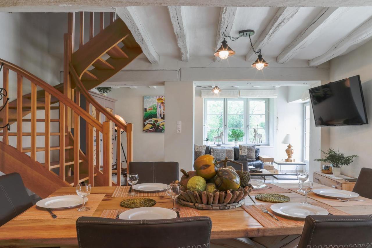 Вилла Country House - La Charbonniere Continvoir Экстерьер фото